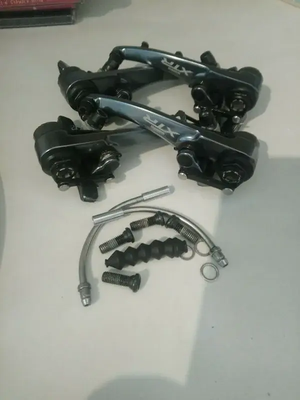 xtr v-brake washer.webp