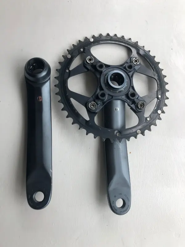 LX M571 Crankset - 1 (1).webp