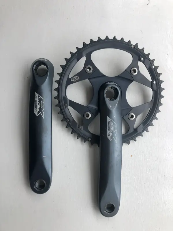 LX M571 Crankset - 1.webp
