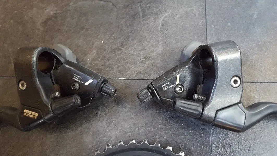 Shimano STI levers.webp
