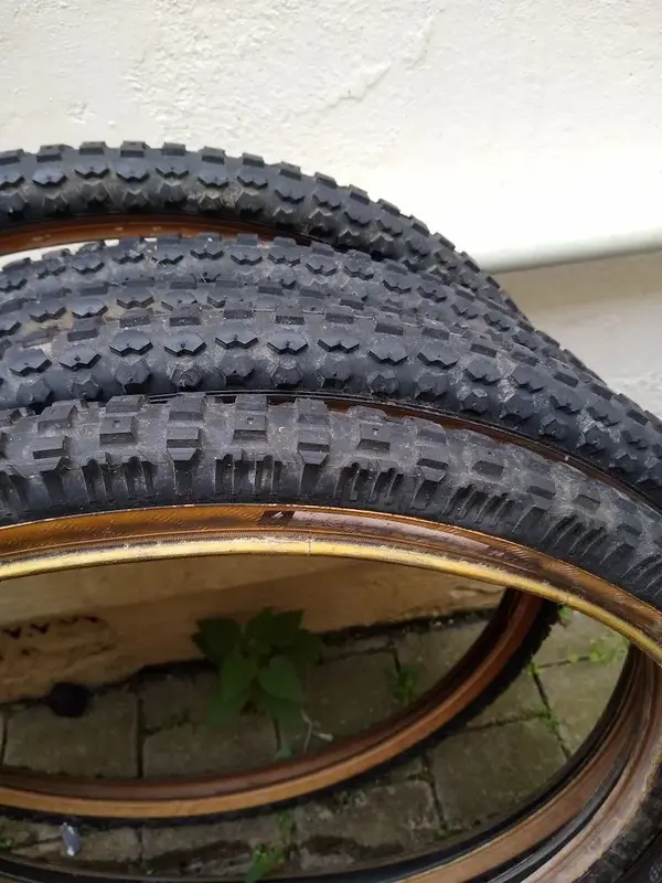 tyres_2.webp
