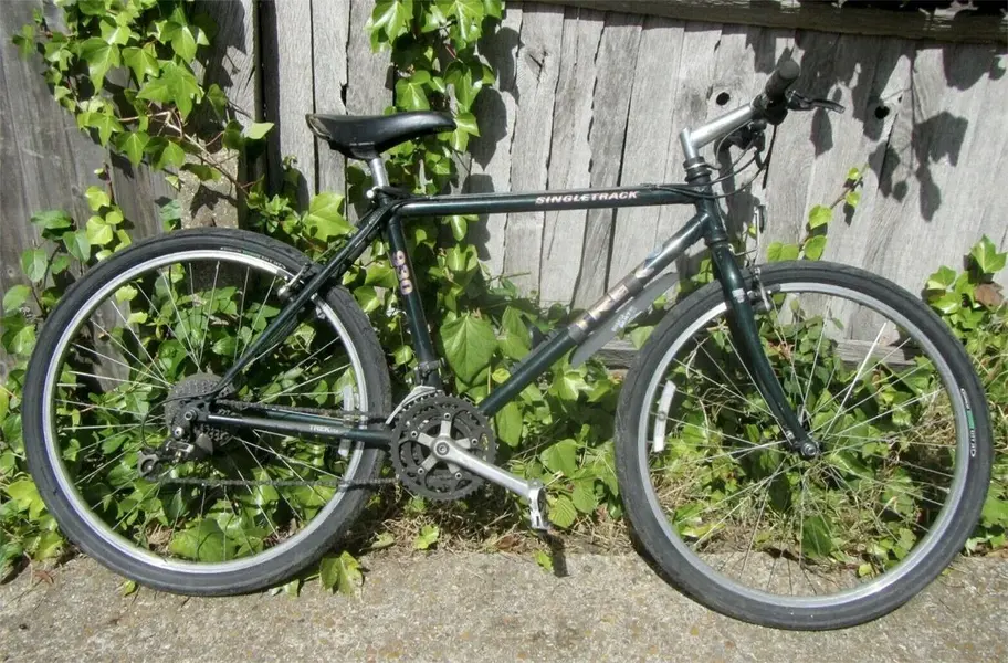 trek930.webp