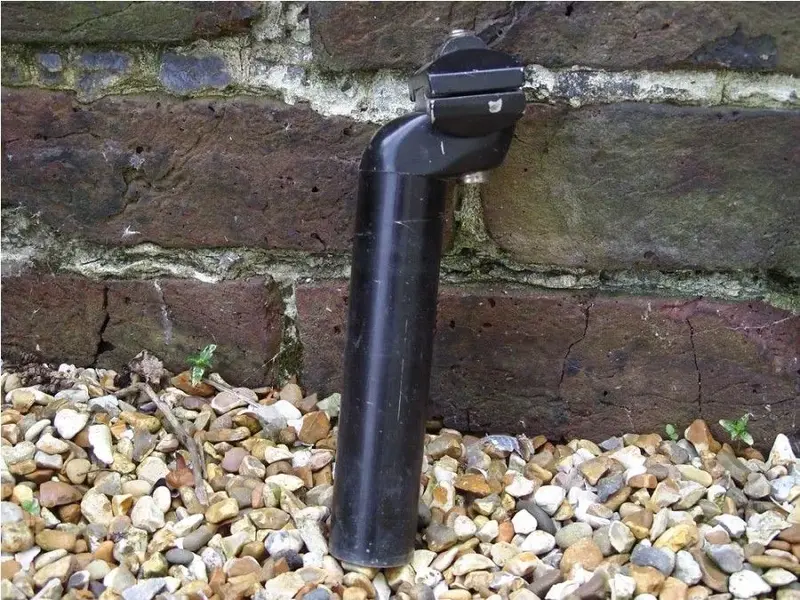 seatpost_135mm_30.9.webp
