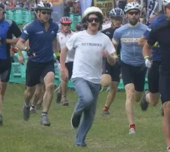 gump on the run!.webp