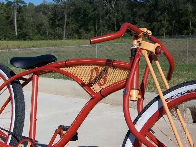08 Cruiser1.webp