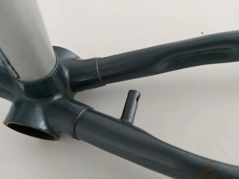 dynatech mudguard mount.webp
