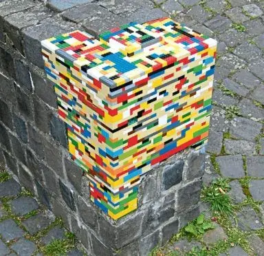 LEGO-wall-art.webp