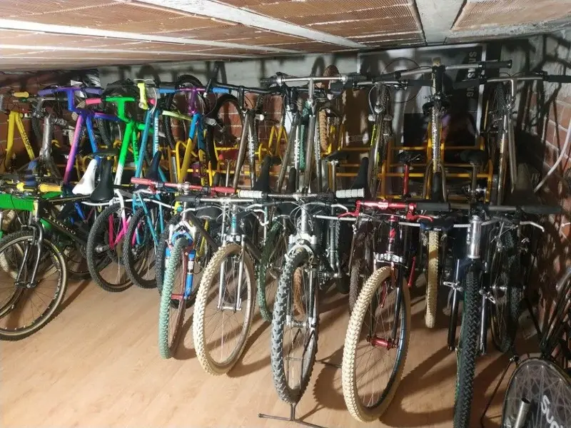 garage.webp
