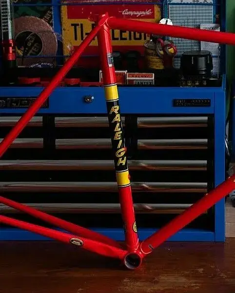 TI40-192-40th-Anniversary-Frameset~3.webp