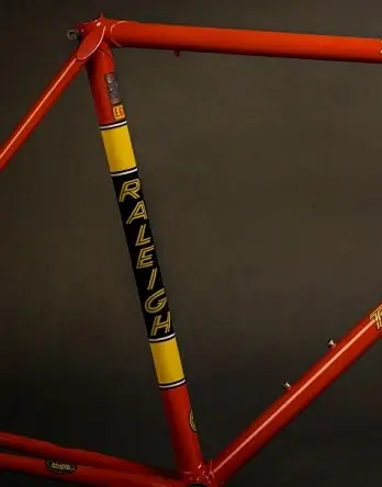 sb3505-1980-sbdu-ilkeston-reynolds-753-ti-raleigh-team-pro-studio-frame-and-fork~2.webp
