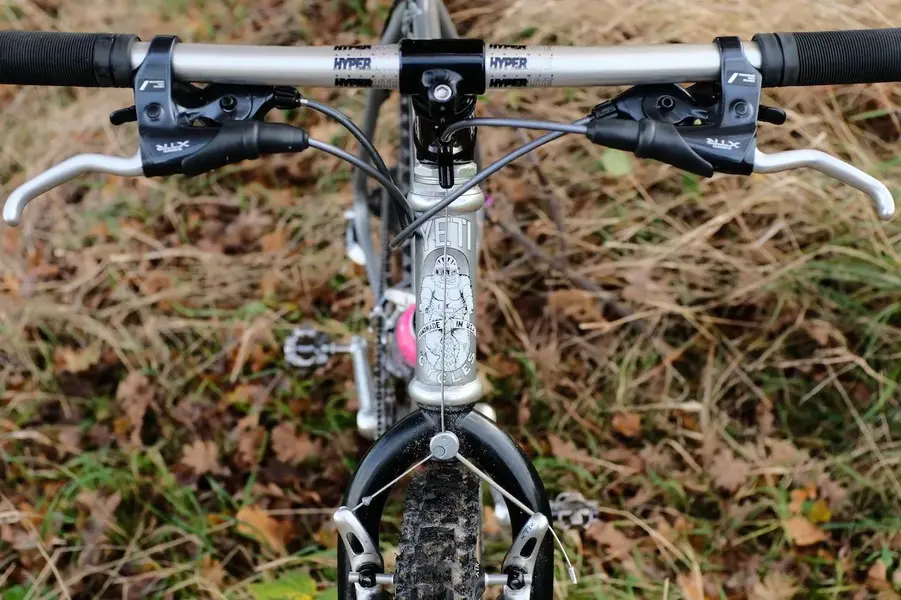 YETI-FRO-1991-1234-ride--34.webp