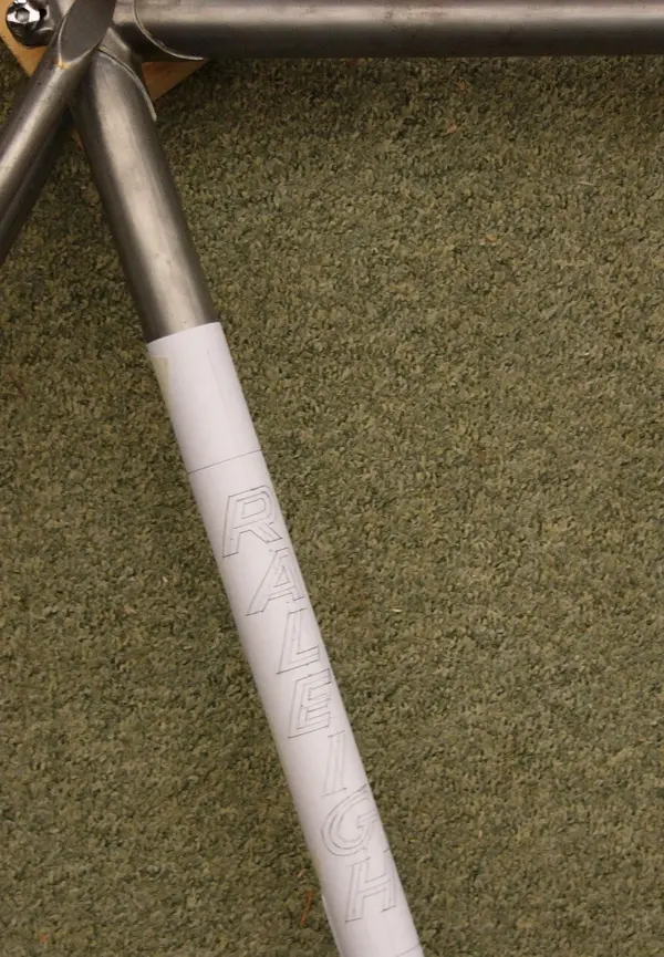 notSBDUseat tube.webp