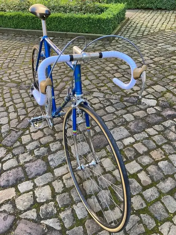 Gitane_front 40pct.webp
