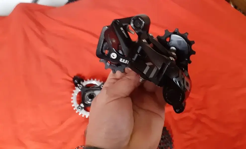 136682228_2737789393150469_624068073847582635_n.webp