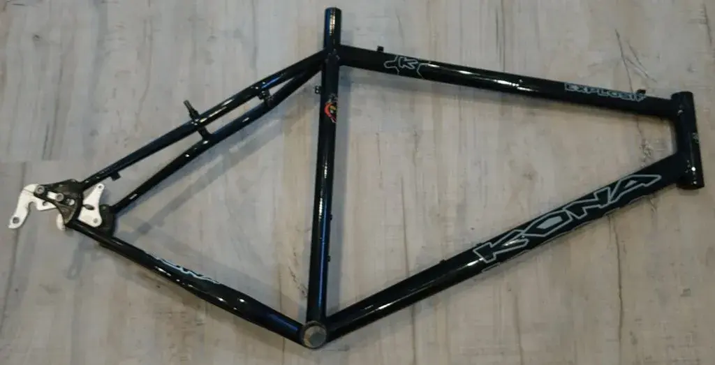 explosif frame.webp