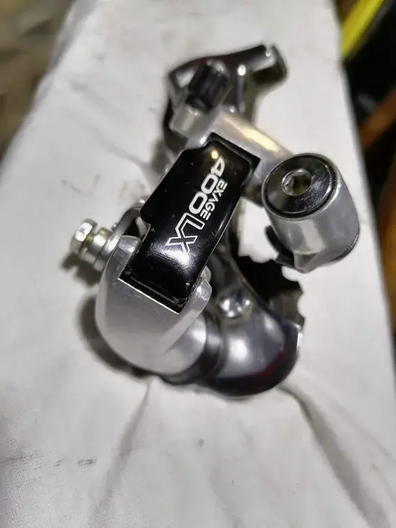 400lx0.webp