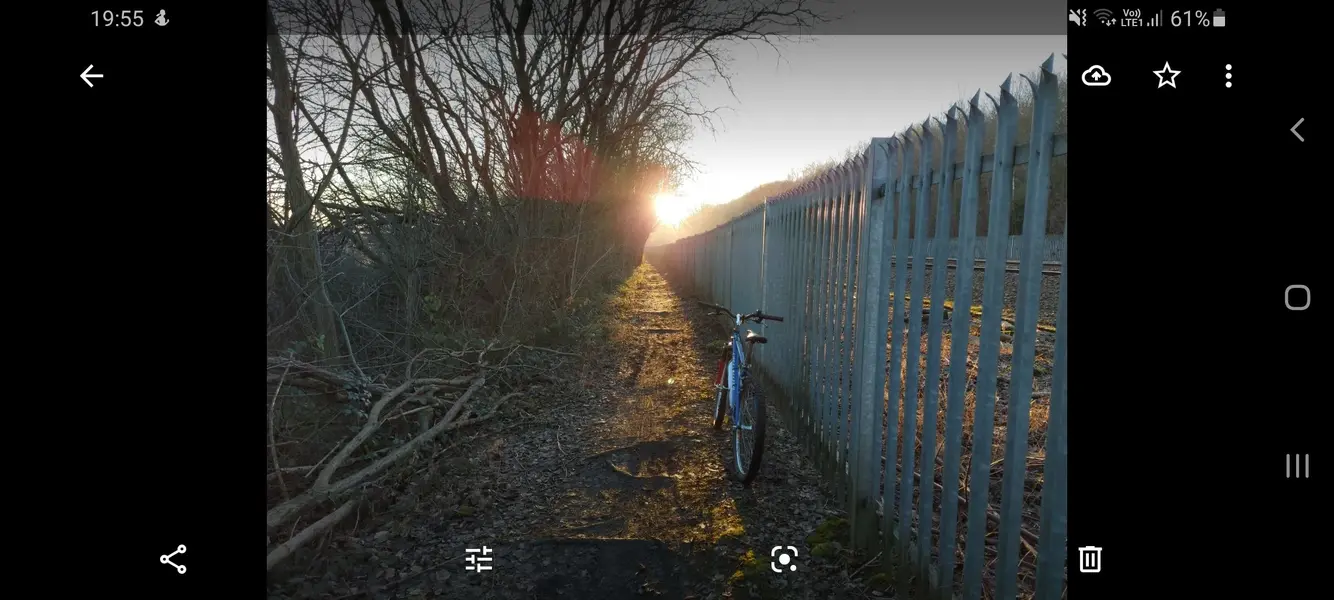 Screenshot_20210222-195520_Photos.webp