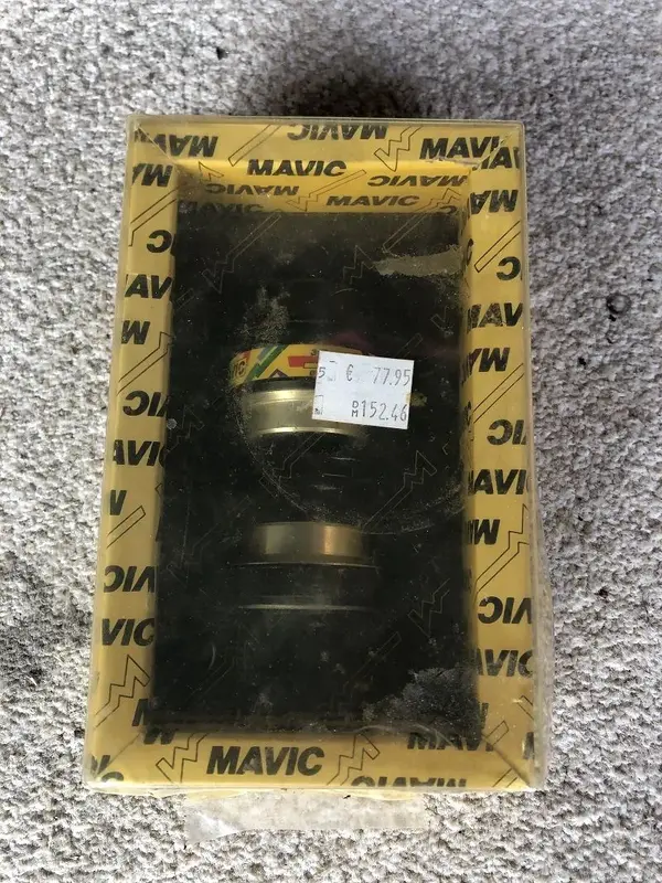 Mavic headset.webp