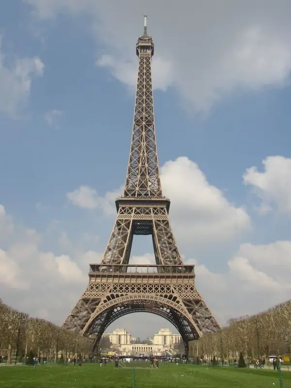 eiffel-tower-1.webp