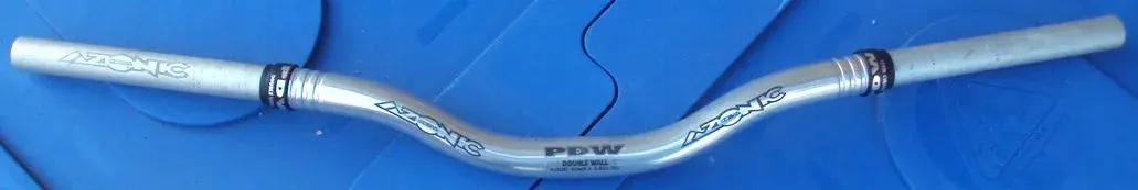 Azonic PDW risers. 2 inch rise. 685mm wide.webp