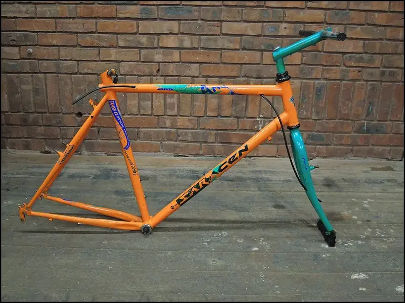 91Andes_frameset.jpg