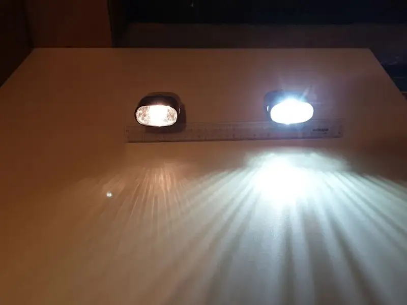 Halogen and 1W LED.jpg