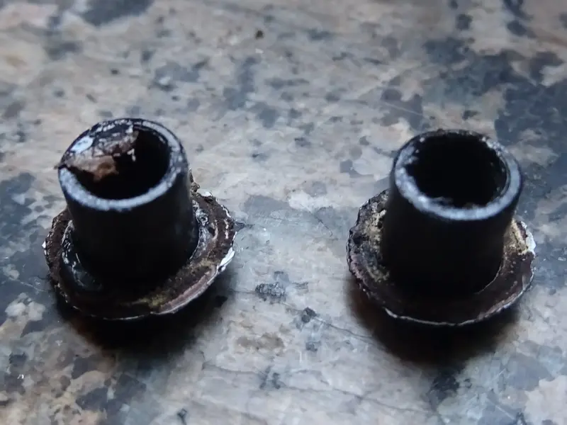 closeup eyelets.JPG closeup eyelets.JPG