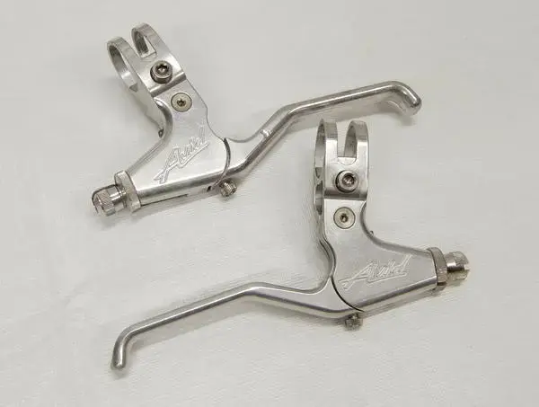 avid_ultimate_cncd_brake_levers...1_lg.webp