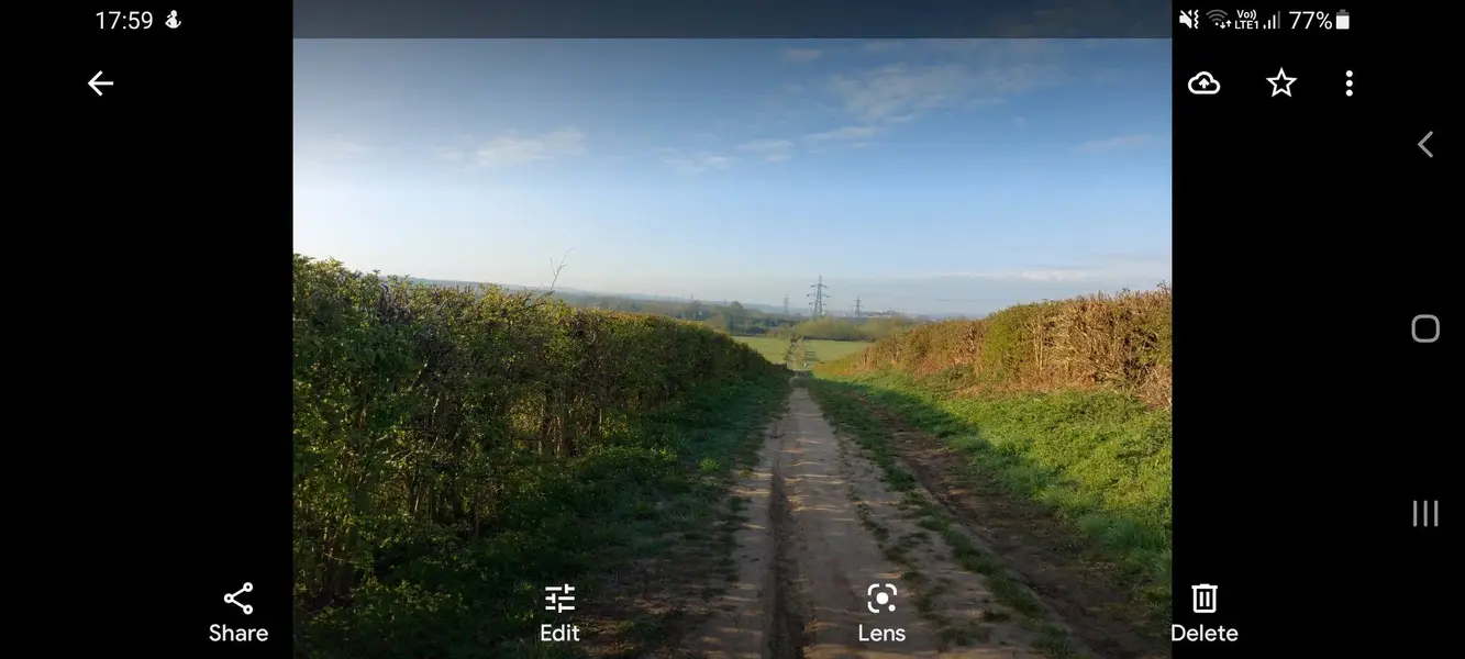 Screenshot_20210414-175951_Photos.webp