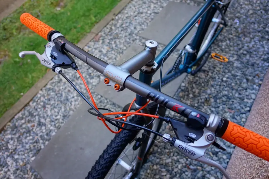 kona-bars.webp kona-bars.webp