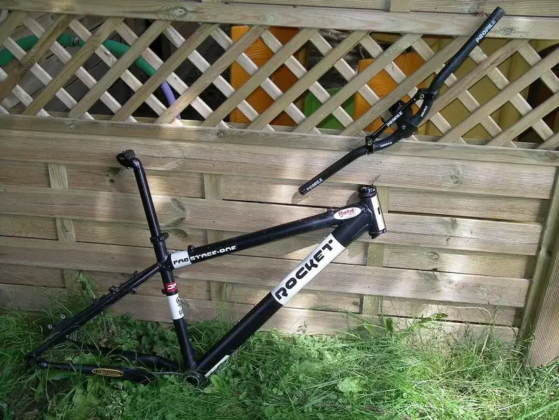 Rocket FAB Stage One Black.webp