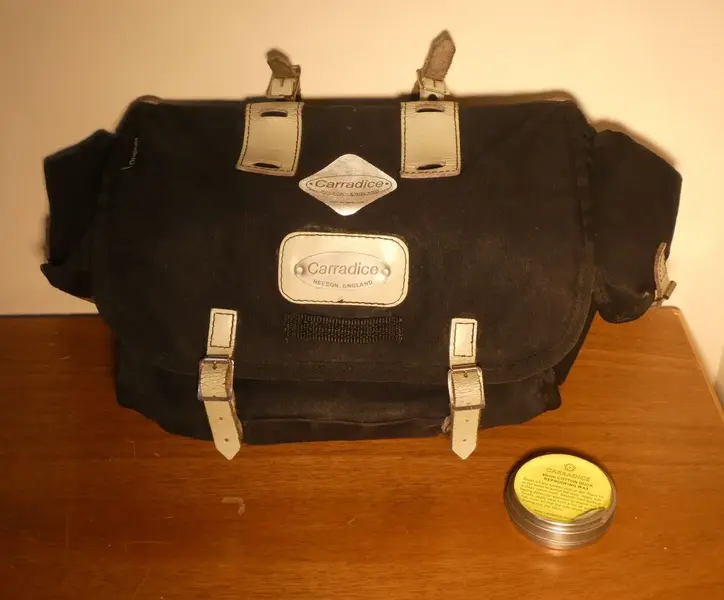 bag closed R.webp