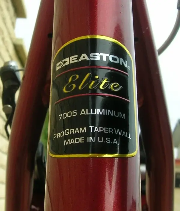 Easton Elite_3.webp