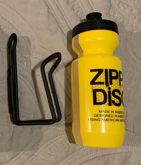 37b Water Bottle and Cage.jpg
