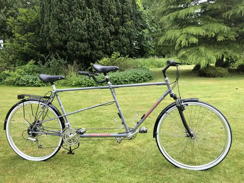 1987 Majestic 2 (1).jpg