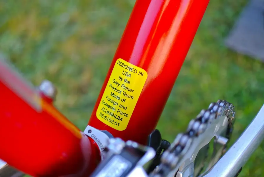 03_label.webp