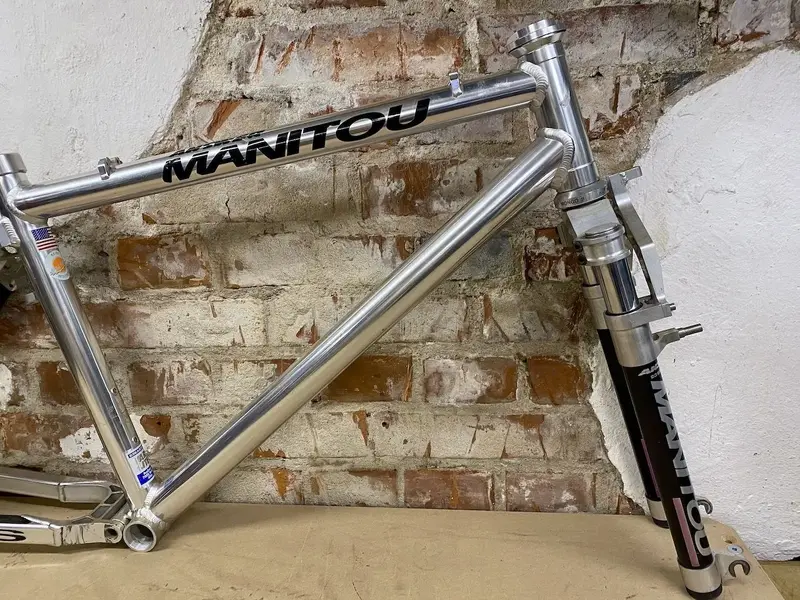 1993 Marin Team Issue Shimano Deore XTR M900 MTB bike restoration project image picture examp...jpeg