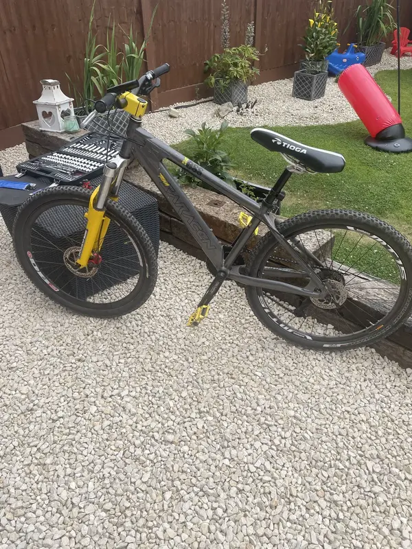 Saracen xess 2004 05 parts Retrobike
