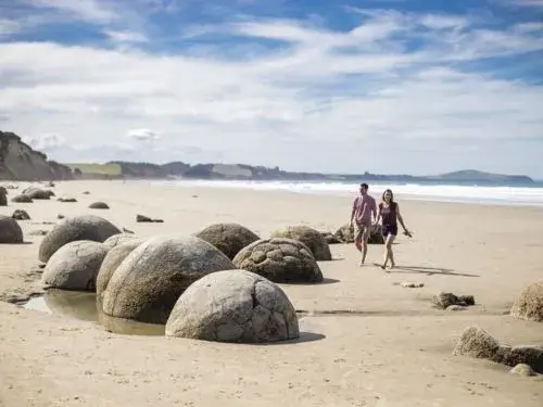 Moeraki boulders.webp