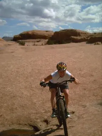 Mamadirt on the rocks.webp