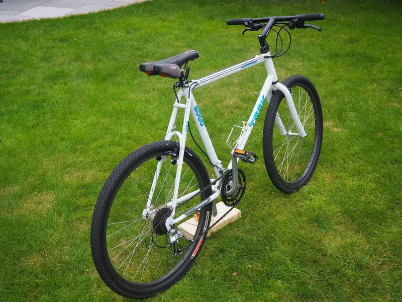 trek 8000 mountain bike for sale