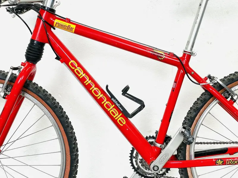 For Sale 1995 Cannondale F700 Retrobike