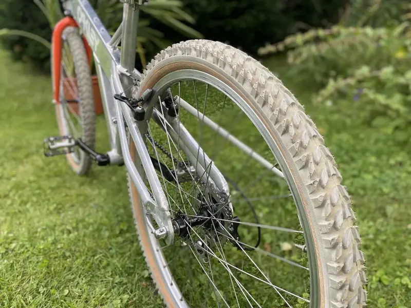 Unknown X-frame bike 4.webp