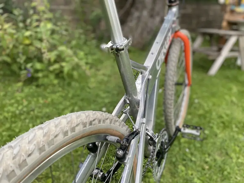 Unknown X-frame bike 2.webp