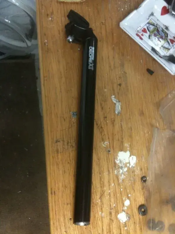 xtseatpost.webp