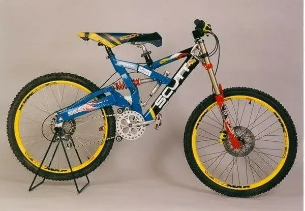 Wanted Wanted Scott Octane DH twin shock Retrobike