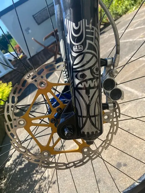 Totem 4.jpg Totem 4.jpg