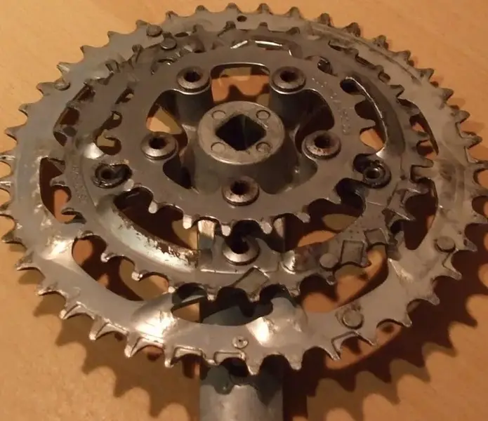 Sugino Impel 700 crank.webp