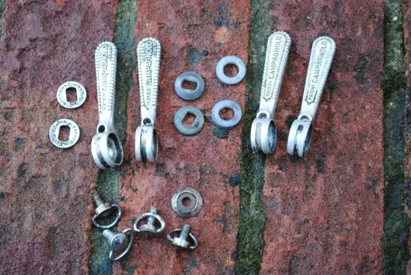 campagnolo friction shifters.webp