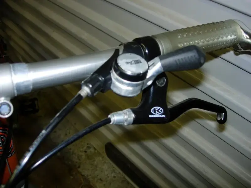 Shifter&Brake.webp